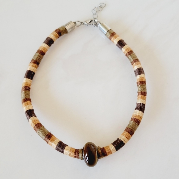 Other - 🌺3 for $10 Natural Thread and Bead Bracelet